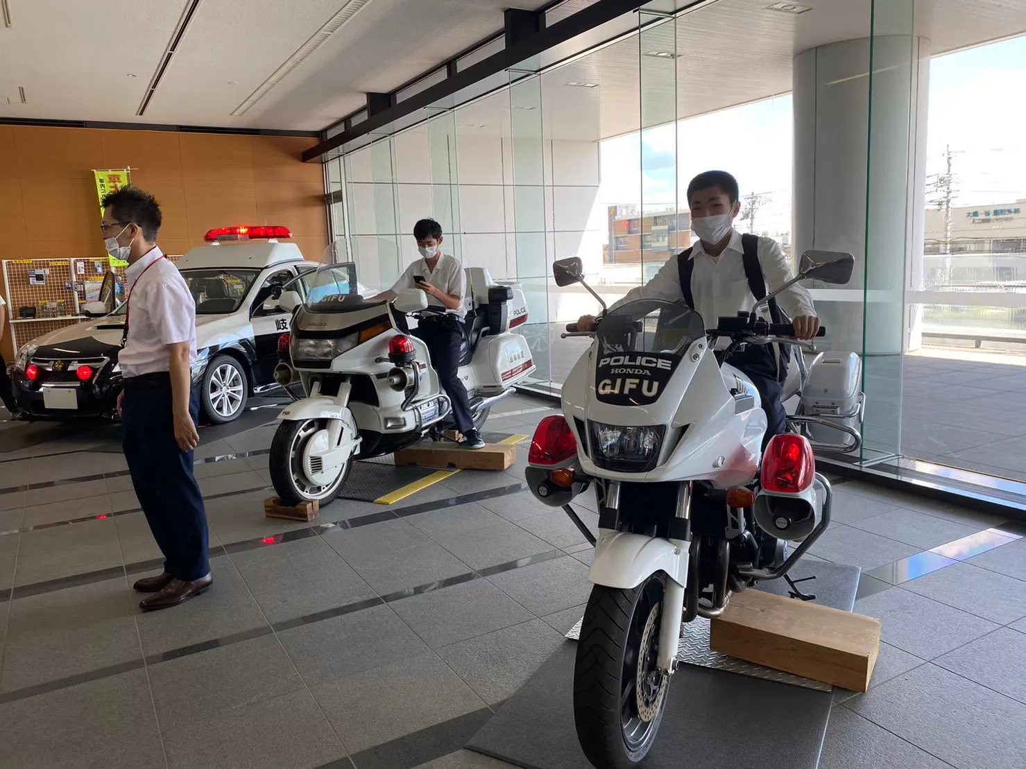 岐阜県警の見学